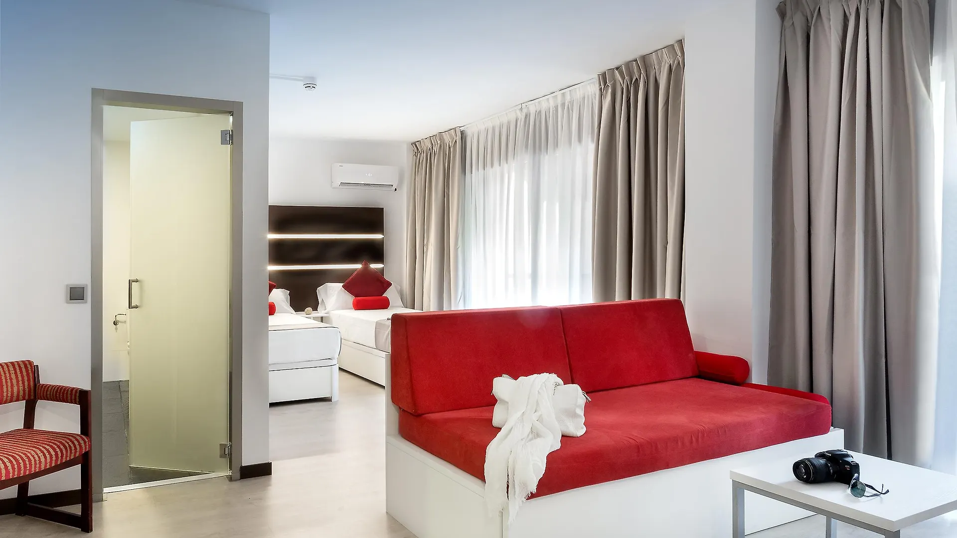 Roisa Hostal Boutique Madrid Pensión