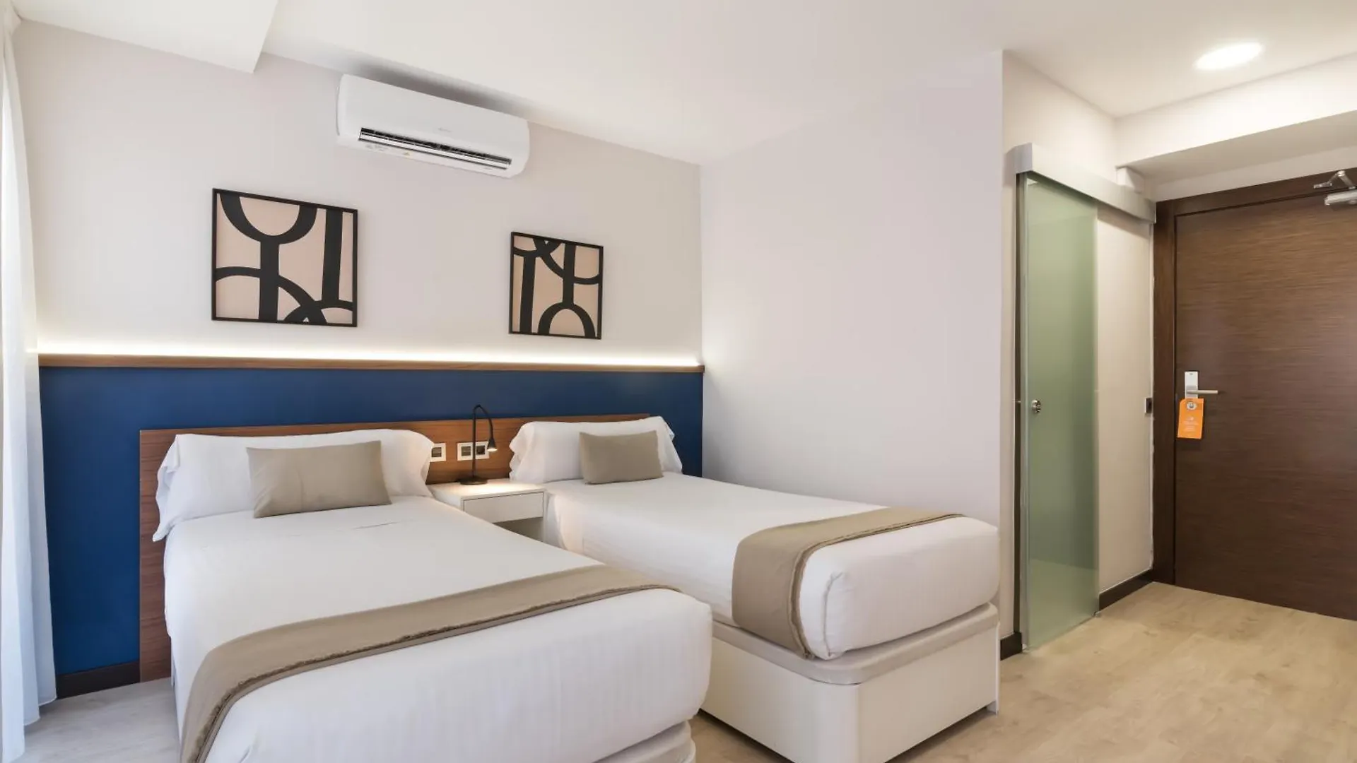 Pensión Roisa Hostal Boutique Madrid
