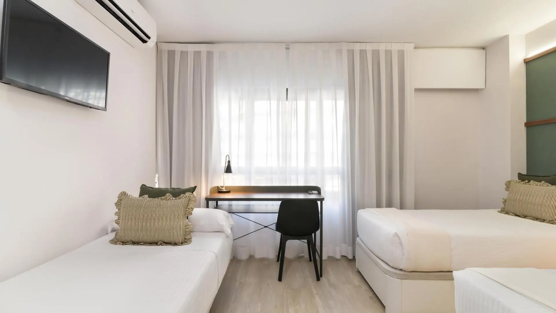 Roisa Hostal Boutique Madrid Pensión