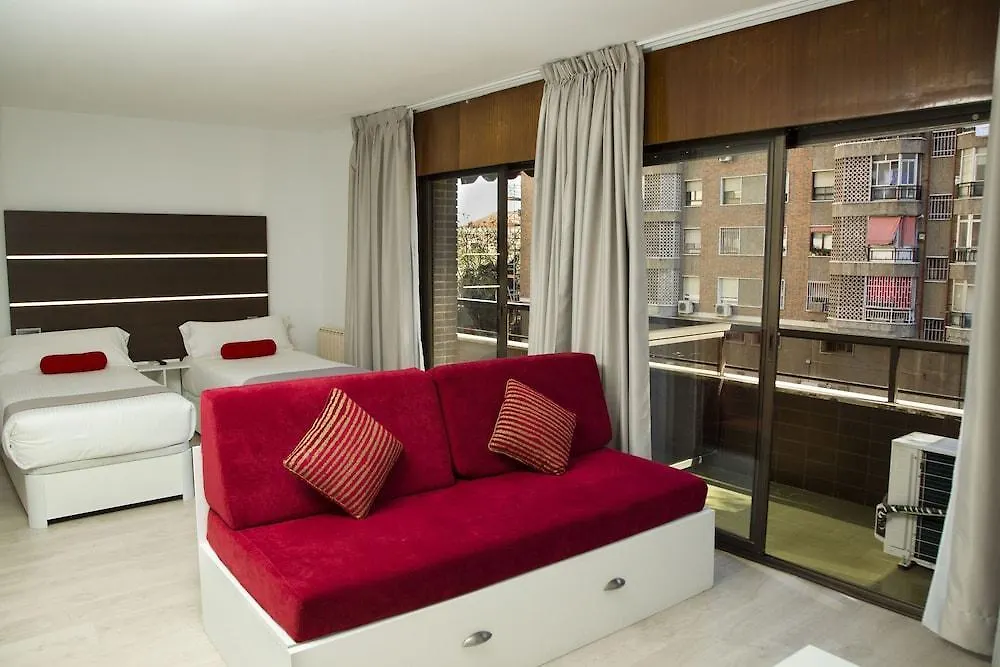 Roisa Hostal Boutique مدريد 3*,